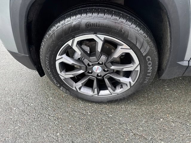 Used 2025 GMC Terrain Elevation w/ Elevation Premium Package AWD/4WD image 14