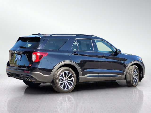 Certified 2020 Ford Explorer ST w/ Premium Technology Package AWD/4WD image 4