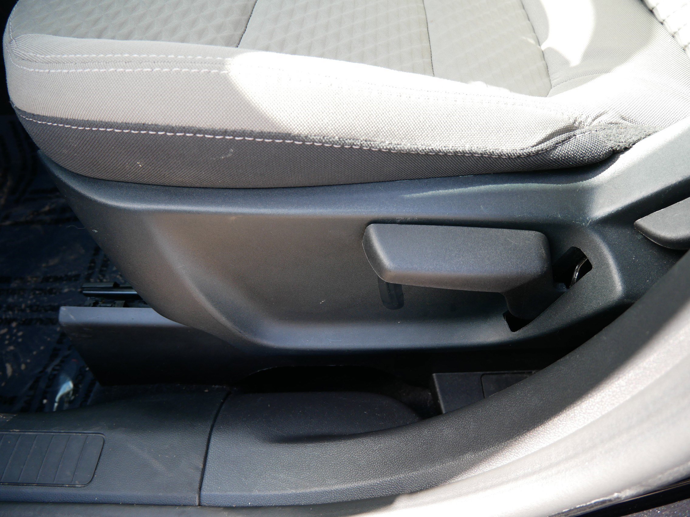 Certified 2022 Ford Escape SE AWD/4WD image 19