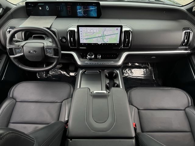 Certified 2026 Ford Expedition Platinum AWD/4WD image 10