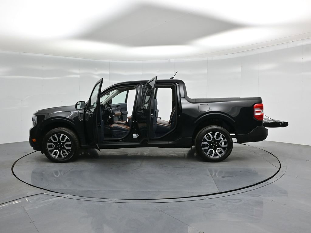 Certified 2023 Ford Maverick Lariat image 29