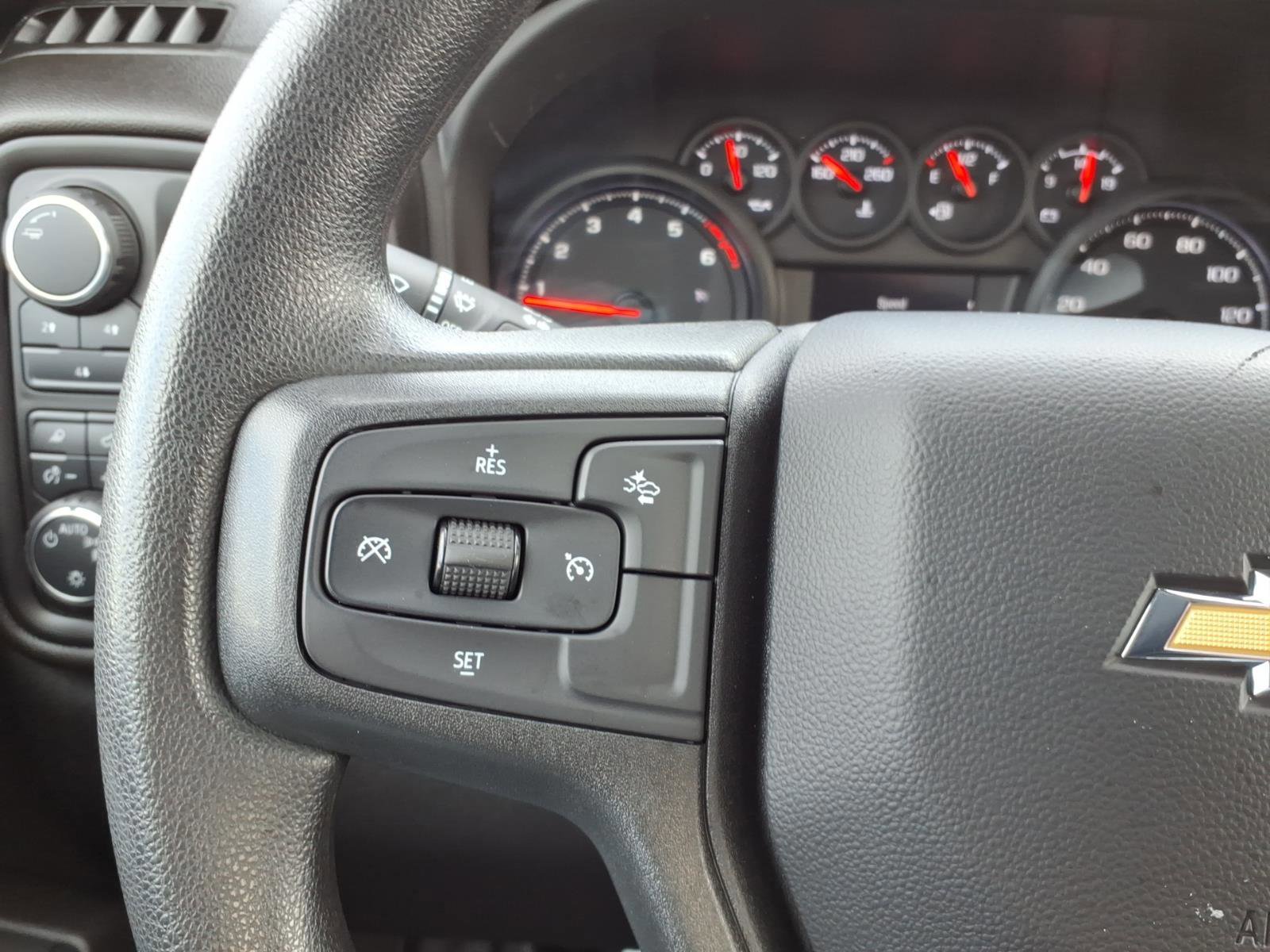 Used 2025 Chevrolet Silverado 2500 W/T w/ WT Convenience Package image 16