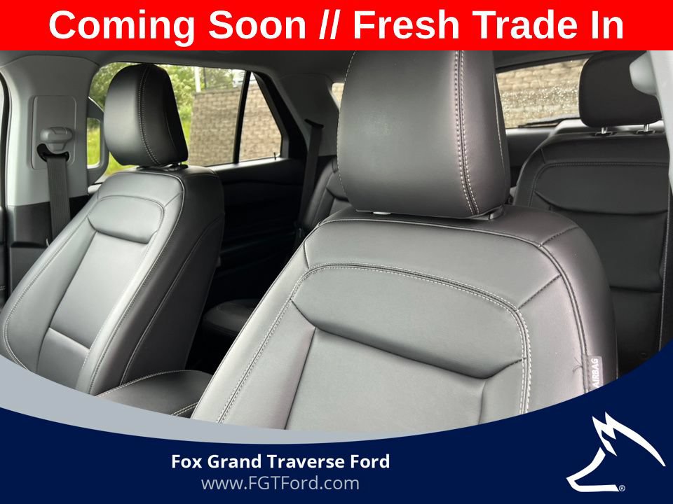 Certified 2023 Ford Explorer XLT w/ Equipment Group 202A AWD/4WD image 11