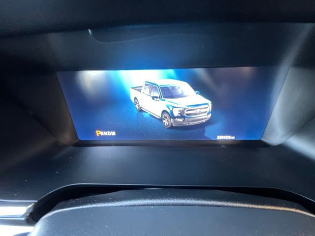 Certified 2022 Ford F150 Lariat w/ Equipment Group 502A High image 14