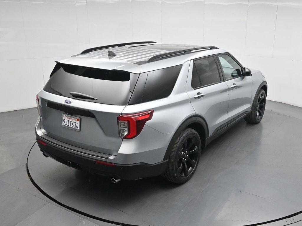 Certified 2023 Ford Explorer ST-Line w/ Class IV Trailer Tow Package RWD image 38