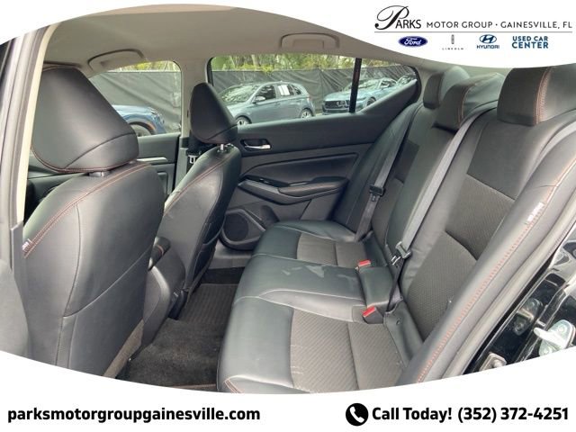 Used 2024 Nissan Altima 2.5 SR image 10