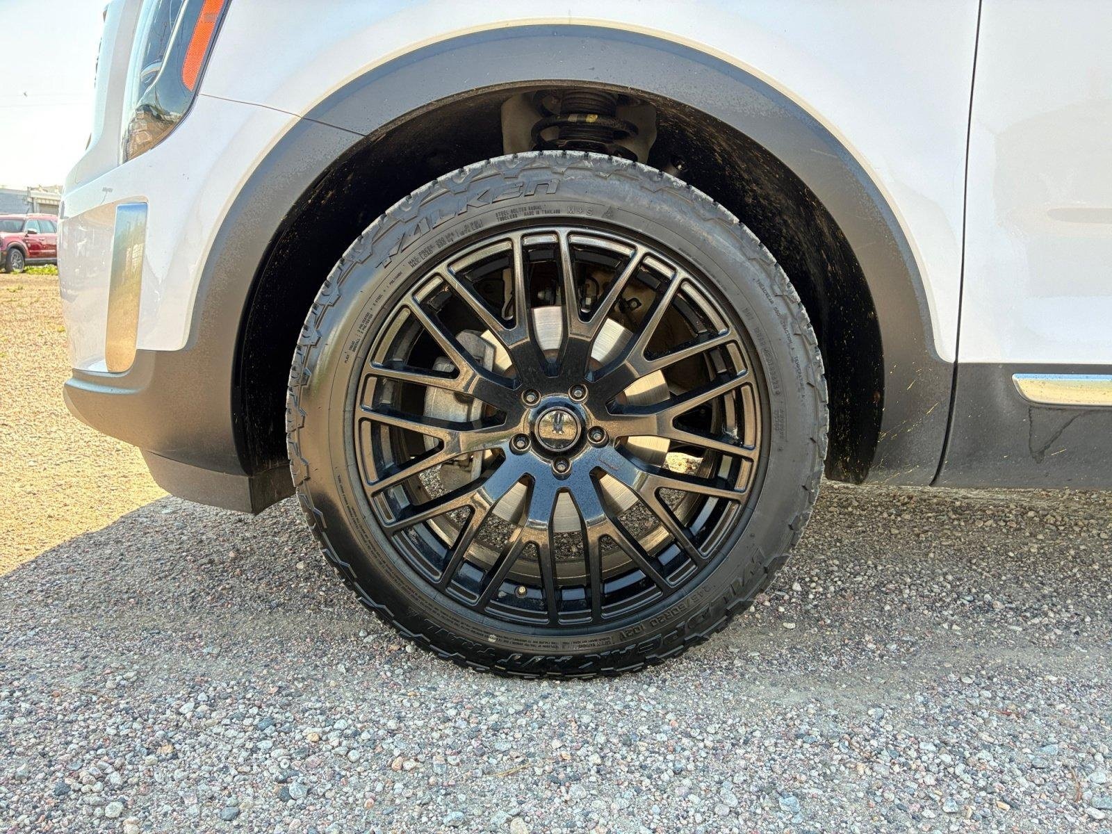 Used 2021 Kia Telluride S AWD/4WD image 26