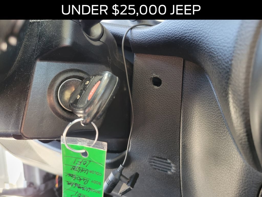 Used 2018 Jeep Wrangler Rubicon w/ Power Convenience Group AWD/4WD image 25