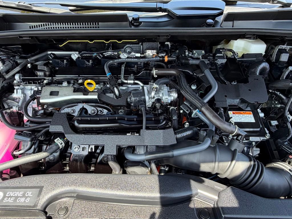 Used 2026 Toyota Prius Plug-In Hybrid FWD image 39