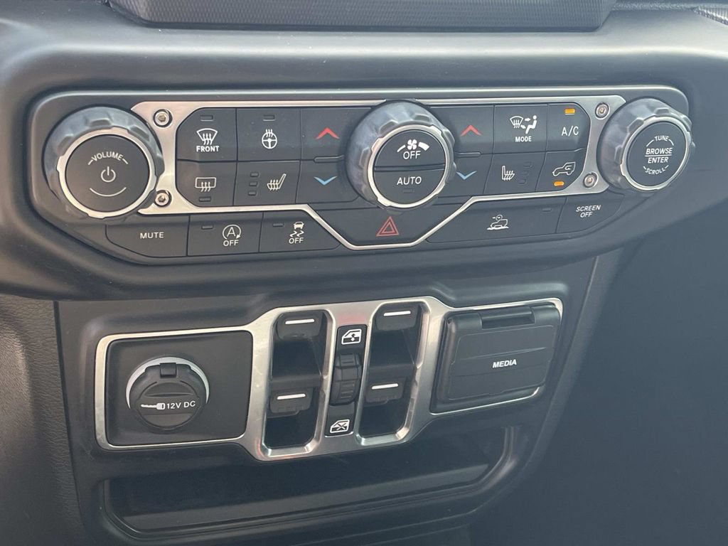 Used 2022 Jeep Gladiator Sport AWD/4WD image 32
