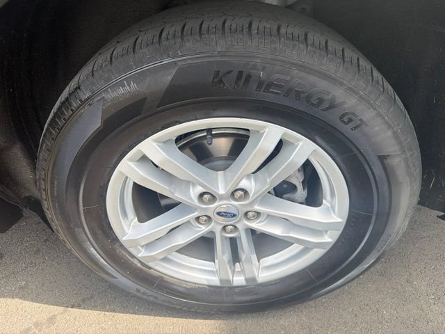 Certified 2023 Ford Explorer XLT w/ Class IV Trailer Tow Package AWD/4WD image 27