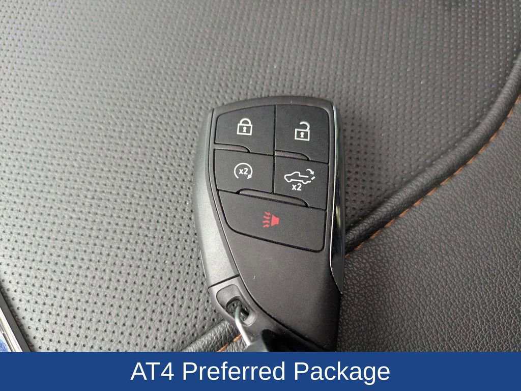 Used 2025 GMC Sierra 2500 AT4 w/ AT4 Premium Plus Package image 28