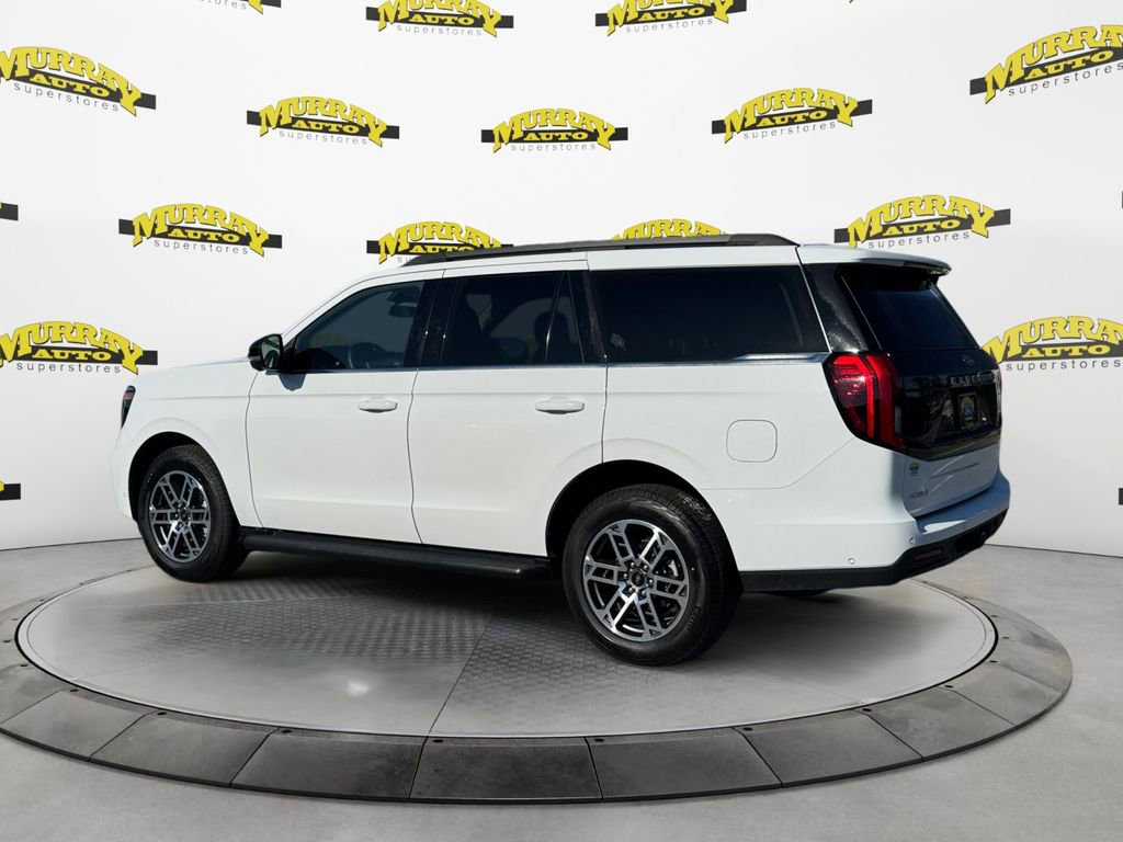 Certified 2025 Ford Expedition Active image 3