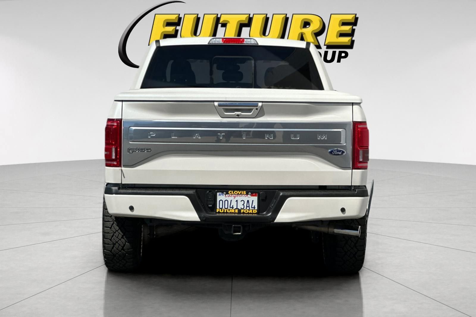 Certified 2017 Ford F150 Platinum w/ Equipment Group 701A Luxury image 4