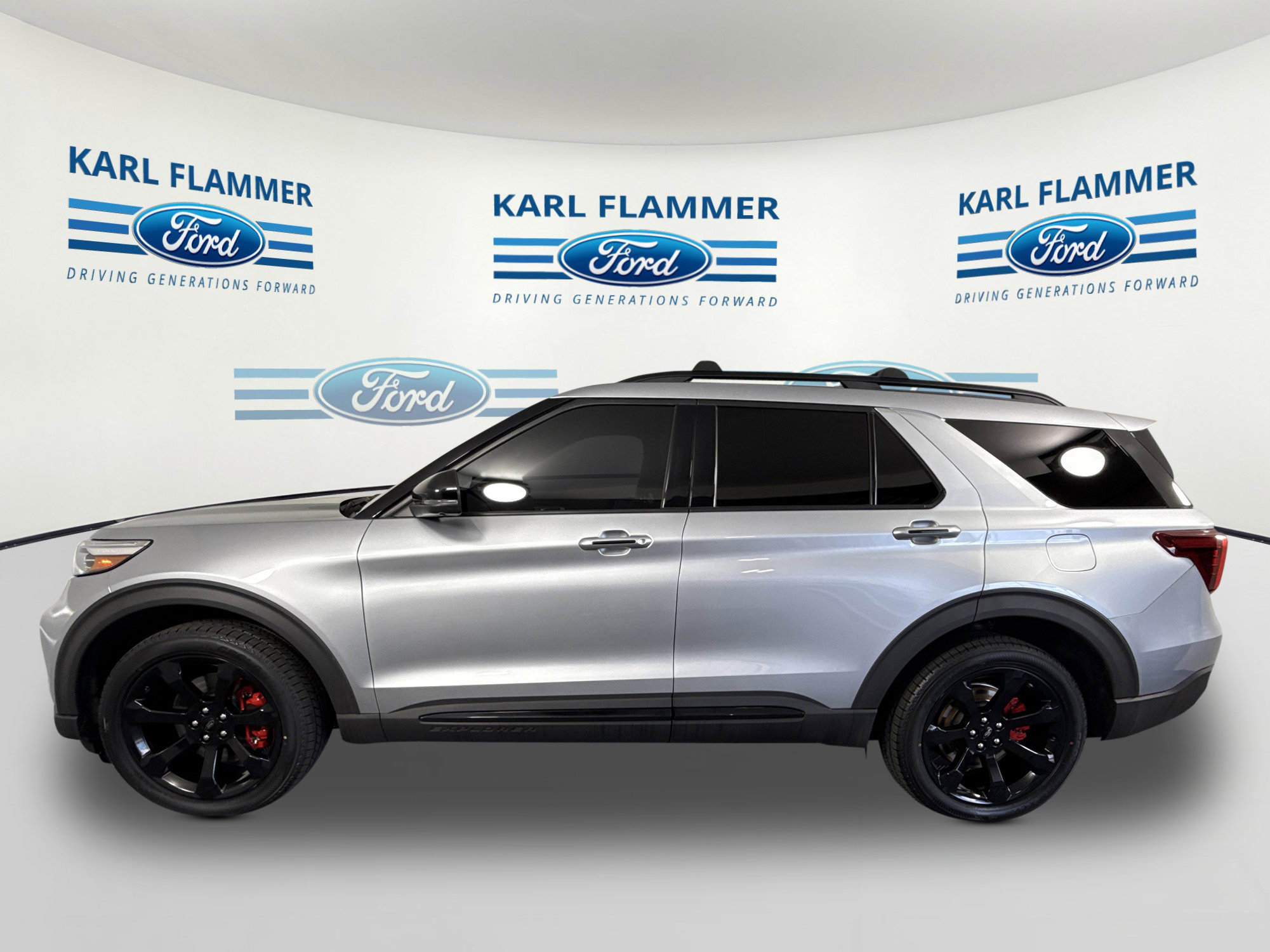 Certified 2023 Ford Explorer ST w/ Equipment Group 401A AWD/4WD image 5