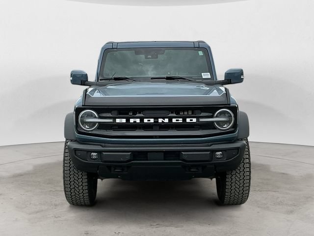 Certified 2025 Ford Bronco Outer Banks w/ Sasquatch Package AWD/4WD image 8