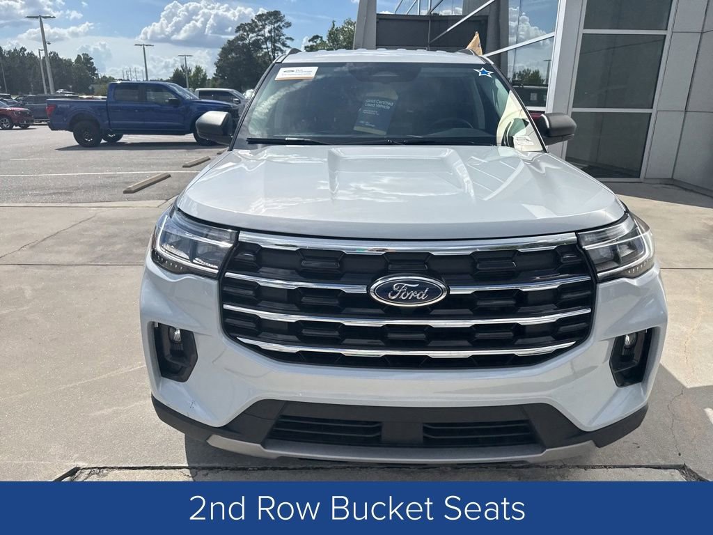Certified 2026 Ford Explorer Active w/ Active Comfort Package RWD image 2