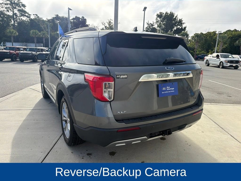 Certified 2024 Ford Explorer XLT w/ Equipment Group 202A RWD image 6