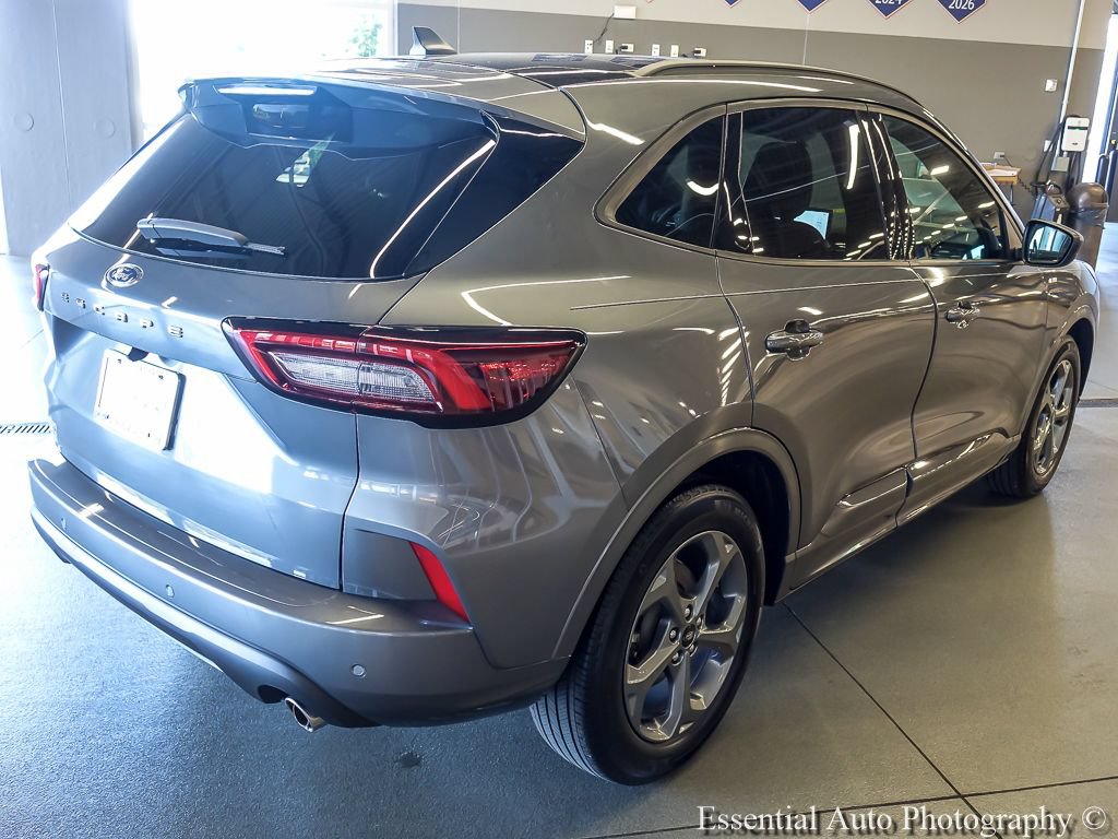 Certified 2023 Ford Escape ST-Line w/ Tech Pack #1 FWD image 8