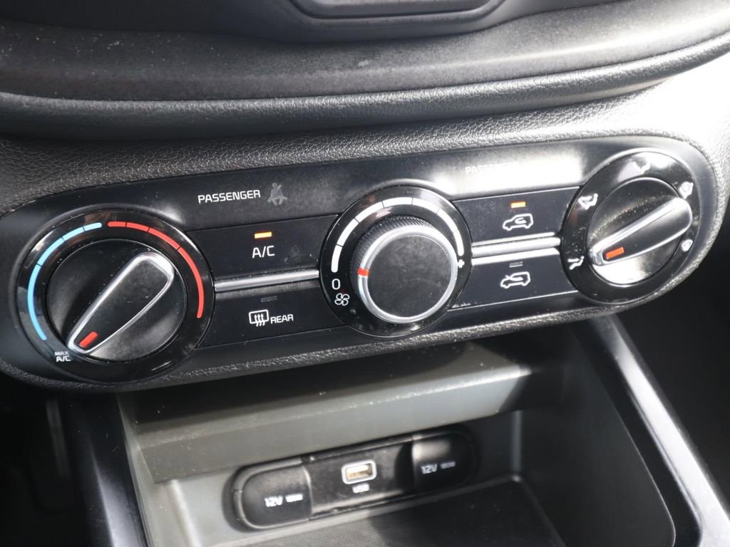 Used 2025 Kia Soul LX w/ LX Technology Package image 20