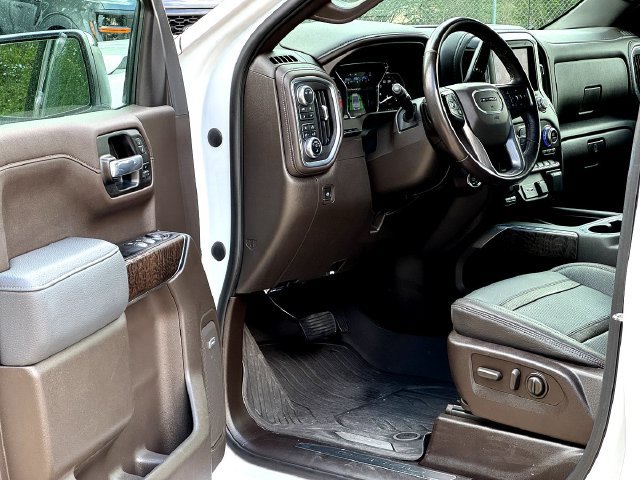 Used 2021 GMC Sierra 1500 Denali w/ Denali Ultimate Package AWD/4WD image 9