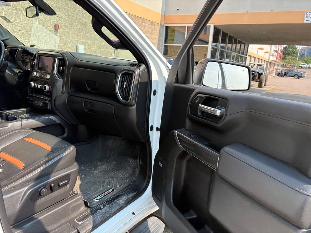 Used 2020 GMC Sierra 1500 AT4 w/ AT4 Premium Package AWD/4WD image 30