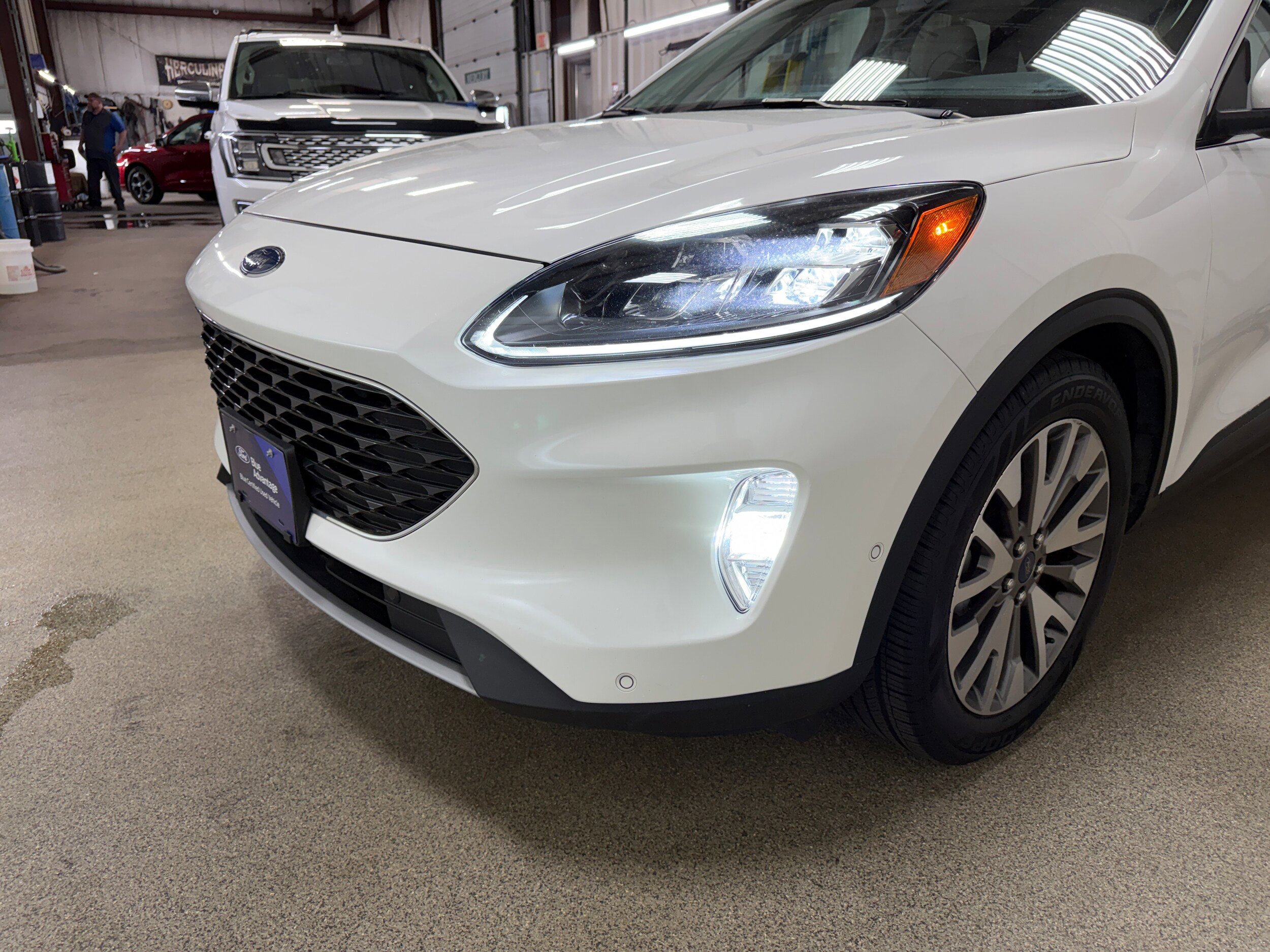 Certified 2021 Ford Escape Titanium FWD image 34
