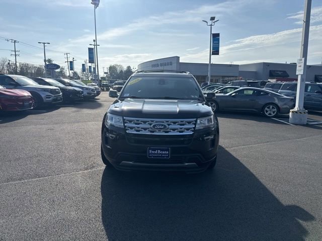 Certified 2018 Ford Explorer XLT w/ Equipment Group 202A image 8