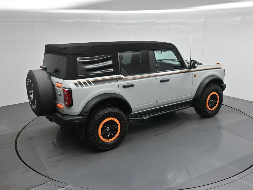 Certified 2023 Ford Bronco Badlands w/ Sasquatch Package AWD/4WD image 40