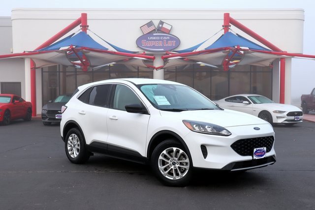 Certified 2022 Ford Escape SE