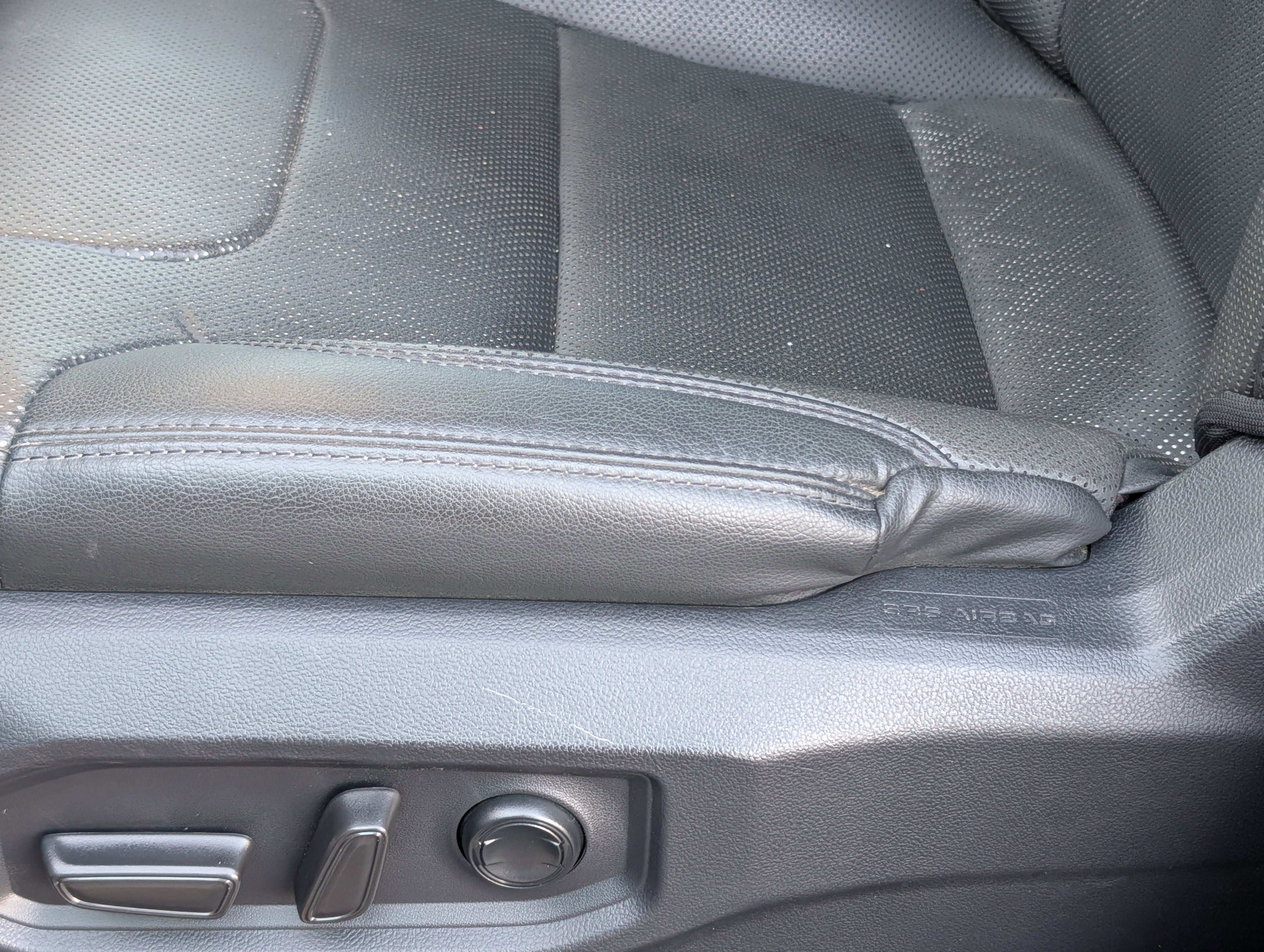 Used 2023 Toyota Tundra Limited image 12