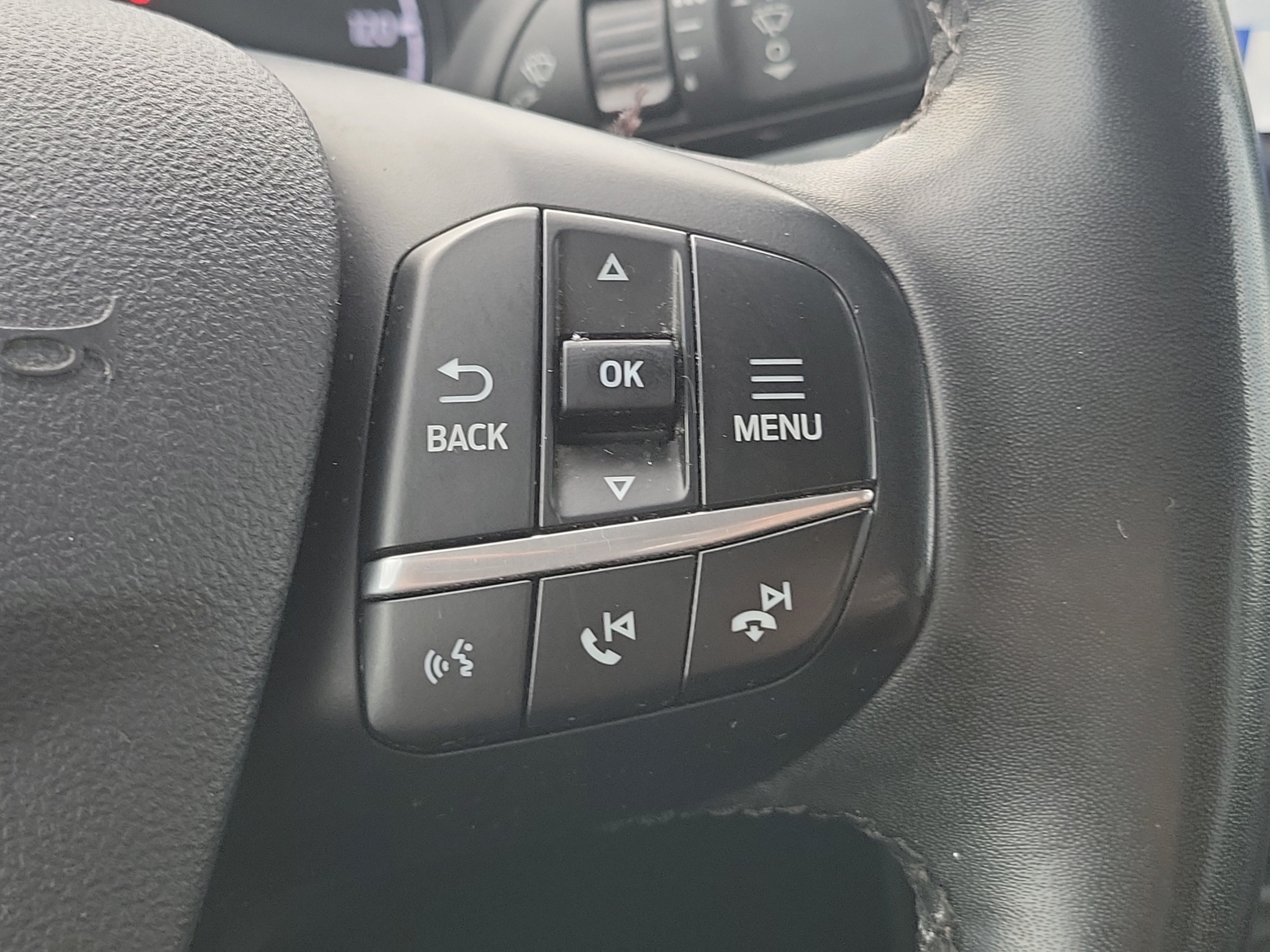 Certified 2023 Ford Maverick Lariat w/ Lariat Luxury Package FWD image 24