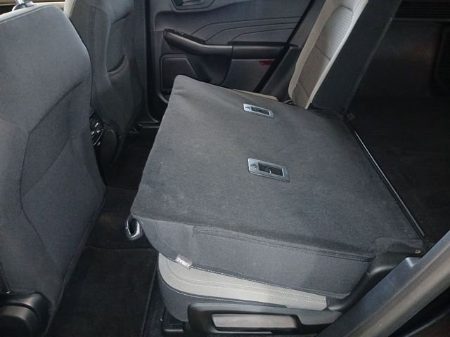 Certified 2022 Ford Escape SE w/ Cold Weather Package image 42