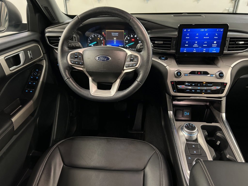 Certified 2023 Ford Explorer XLT w/ Equipment Group 202A image 9