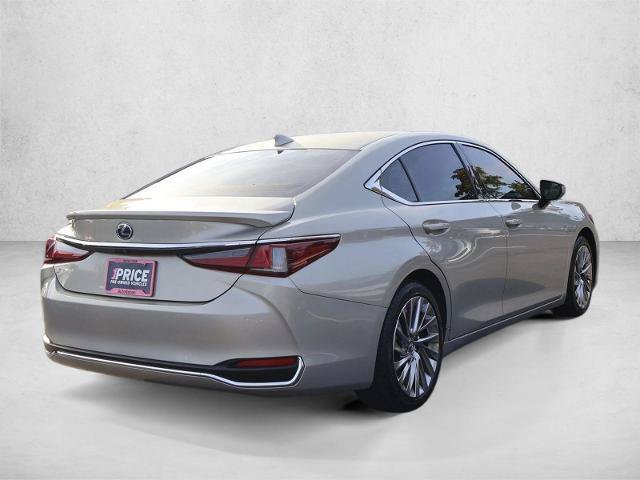 Used 2021 Lexus ES 300h w/ Luxury Package FWD image 5
