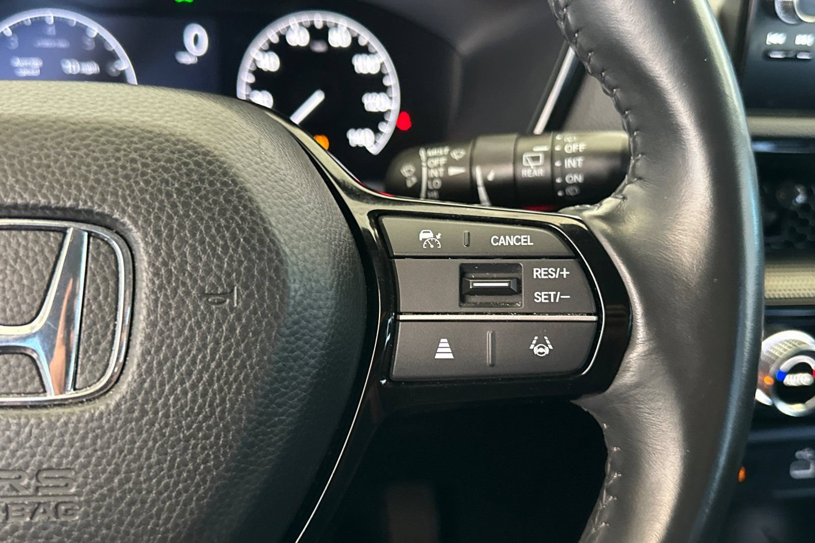 Used 2023 Honda CR-V EX-L image 27