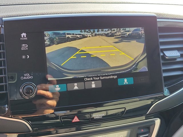 Used 2020 Honda Pilot Touring image 31