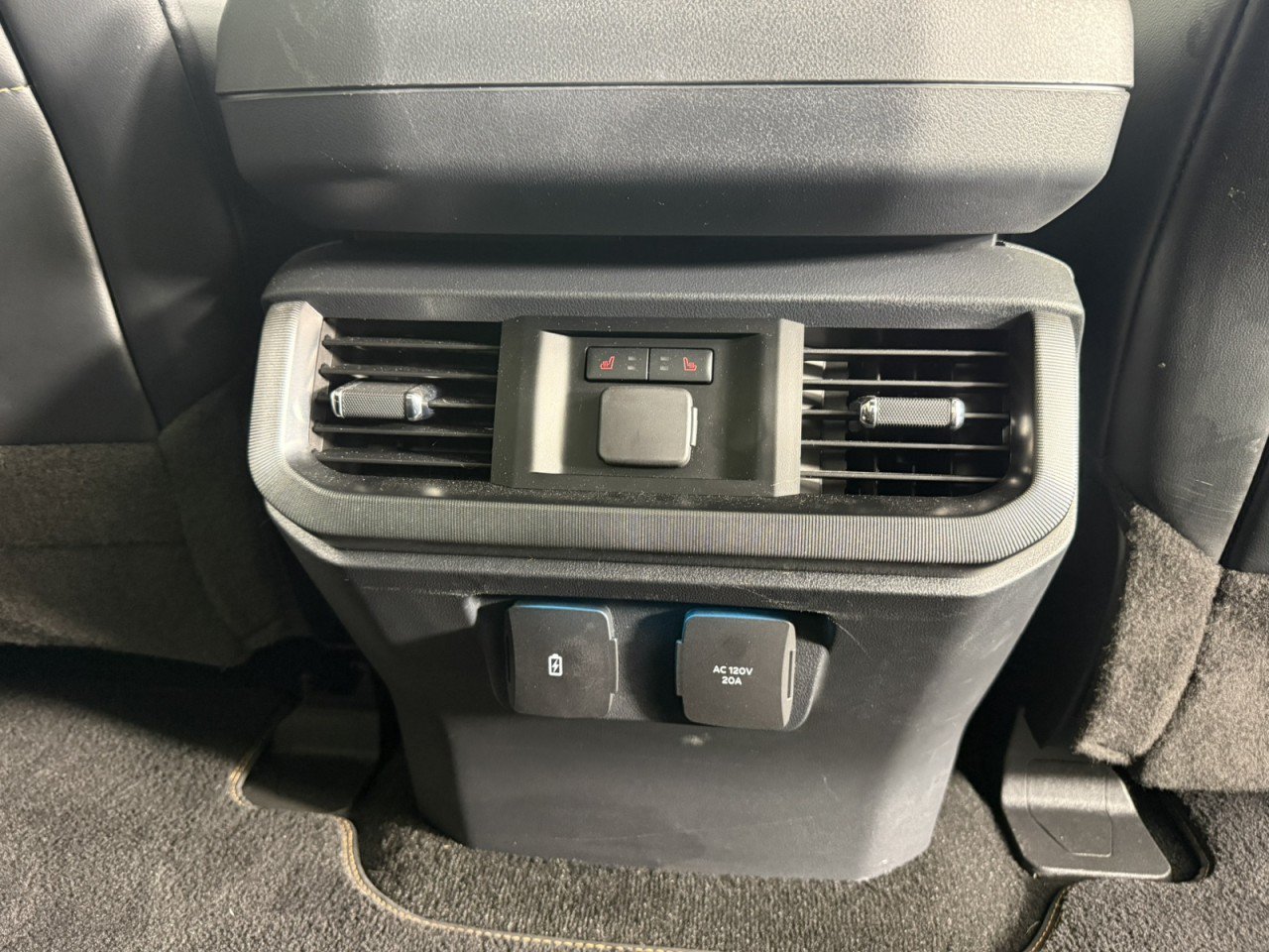 Certified 2023 Ford F150 Platinum AWD/4WD image 14