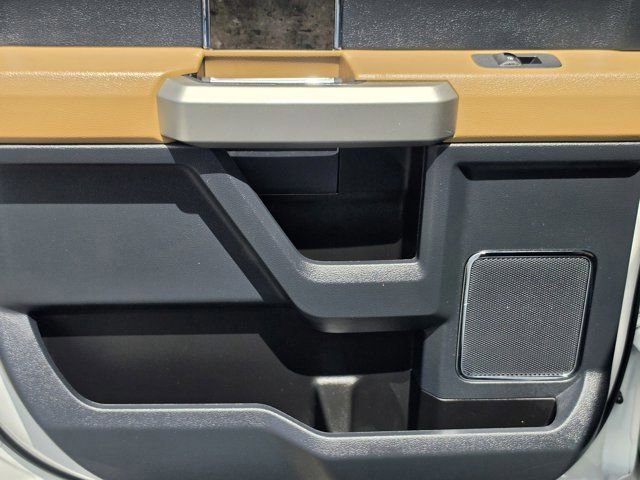 Certified 2022 Ford F250 Lariat w/ Lariat Value Package AWD/4WD image 9