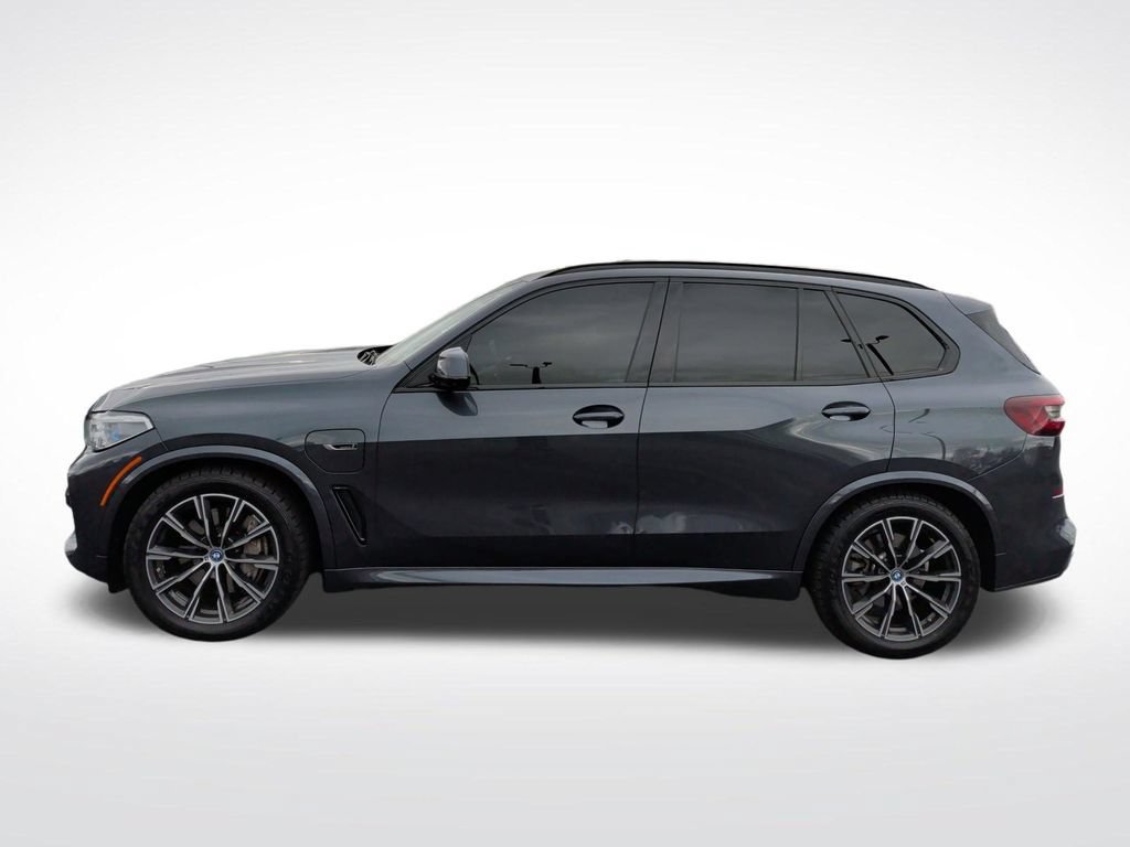 Used 2022 BMW X5 xDrive45e w/ M Sport Package AWD/4WD image 13