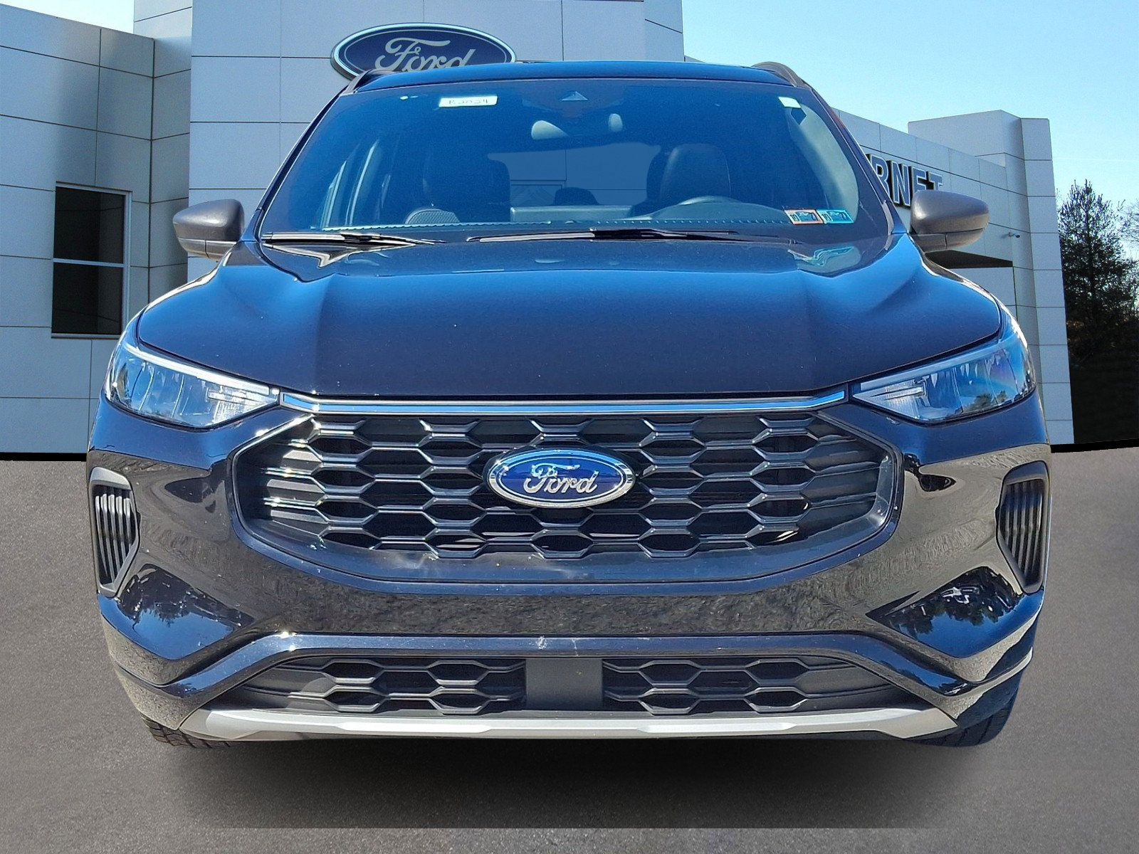 Certified 2023 Ford Escape ST-Line w/ Tech Pack #1 AWD/4WD image 3