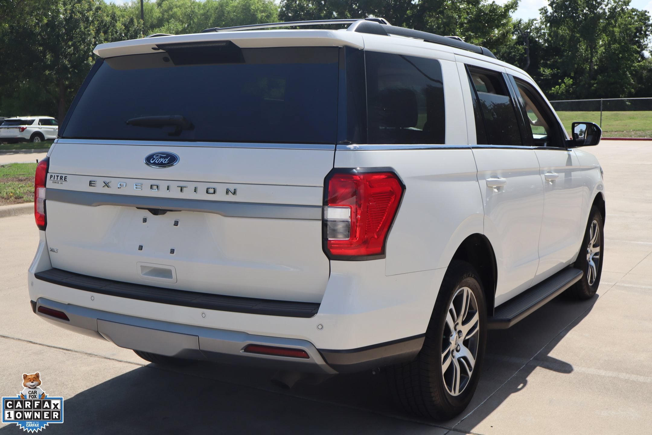 Certified 2024 Ford Expedition XLT RWD image 3