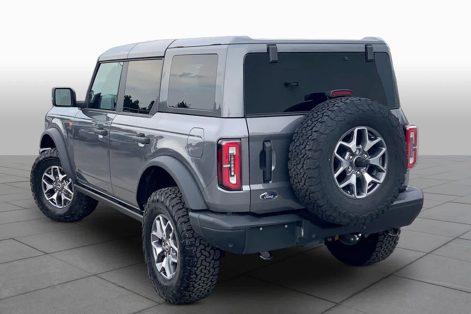 Certified 2025 Ford Bronco Badlands AWD/4WD image 12