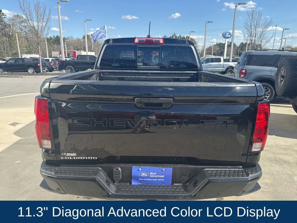 Used 2025 Chevrolet Colorado W/T w/ Advanced Trailering Package image 4