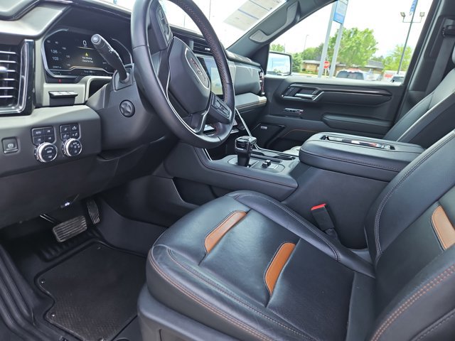 Used 2022 GMC Sierra 1500 AT4 w/ AT4 Premium Package AWD/4WD image 10