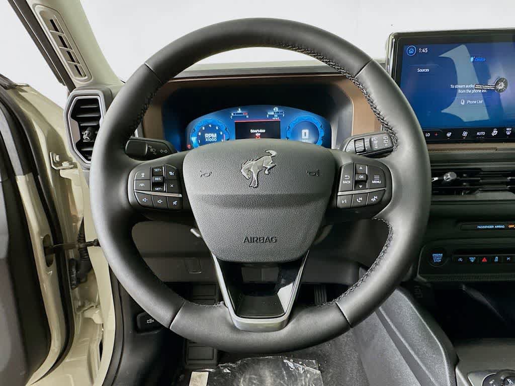 Certified 2025 Ford Bronco Sport Outer Banks w/ Outer Banks Tech Package+ AWD/4WD image 16