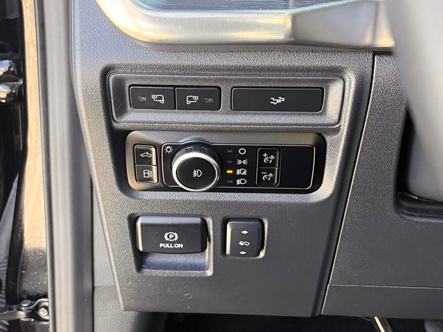 Certified 2023 Ford F150 Lariat w/ Equipment Group 502A High image 25