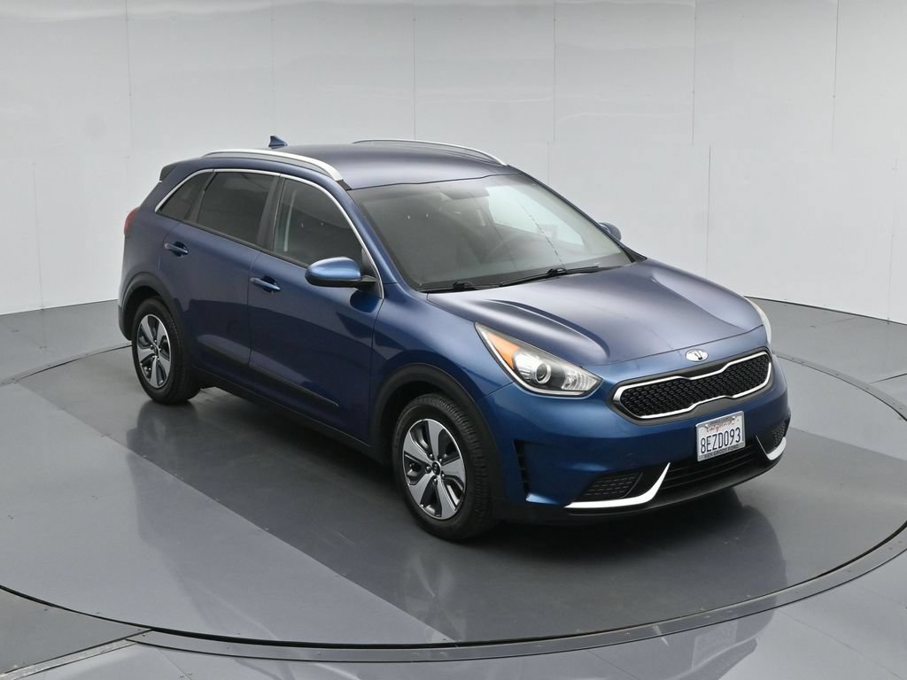 Used 2018 Kia Niro LX FWD image 70