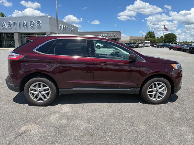 Certified 2024 Ford Edge SEL w/ Convenience Package AWD/4WD image 7