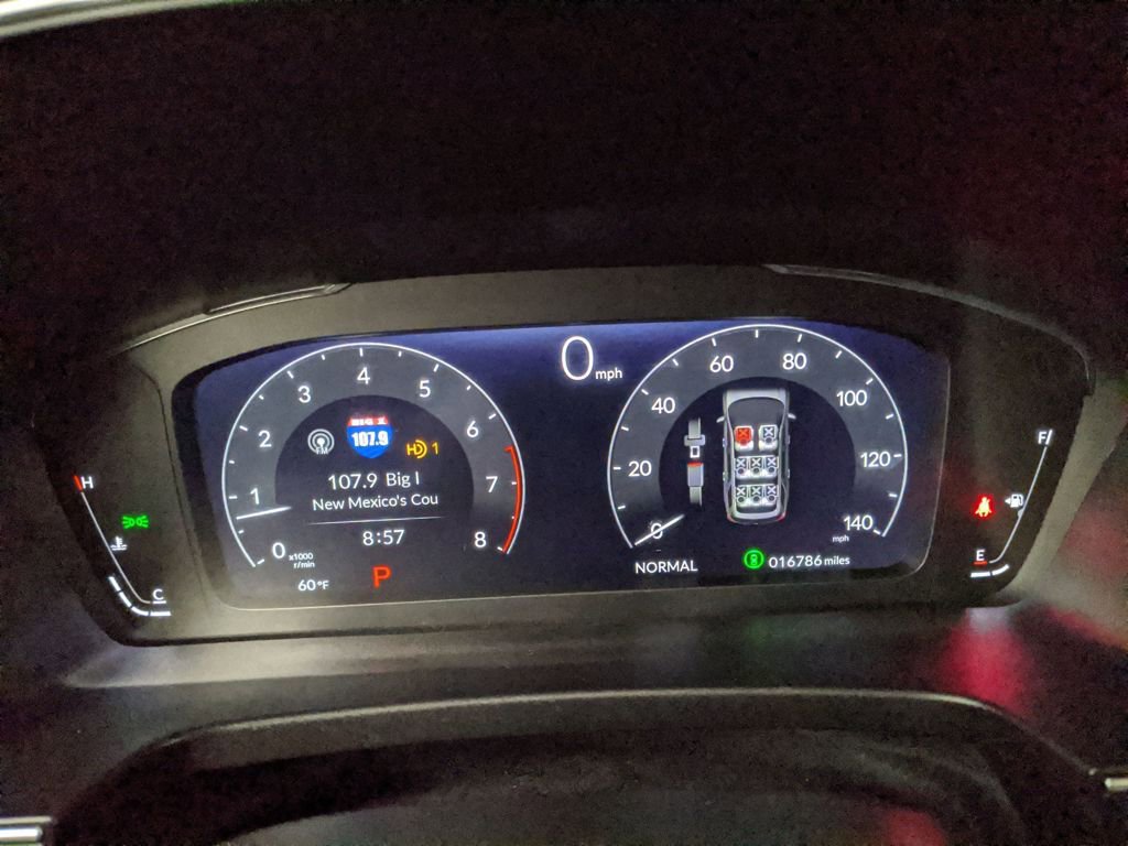 Used 2024 Honda Pilot Elite image 18